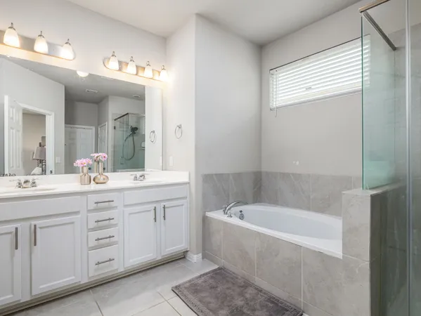 $500,000 | 453 Arrowhead Vine Street, Leander, TX 78641