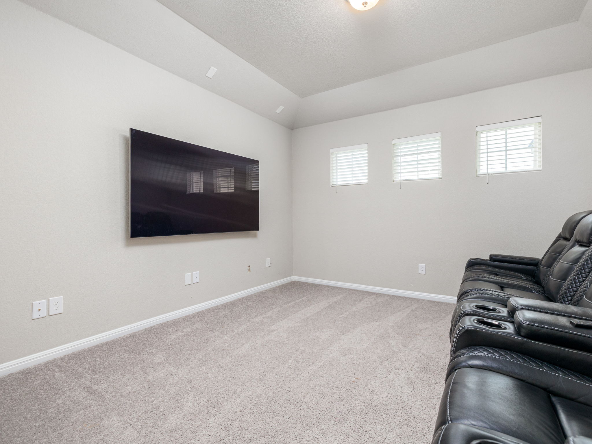 453 Arrowhead Vine Street Leander, TX 78641 - Photo 17 of 34