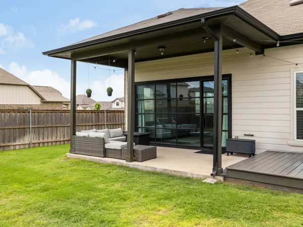 $500,000 | 453 Arrowhead Vine Street, Leander, TX 78641