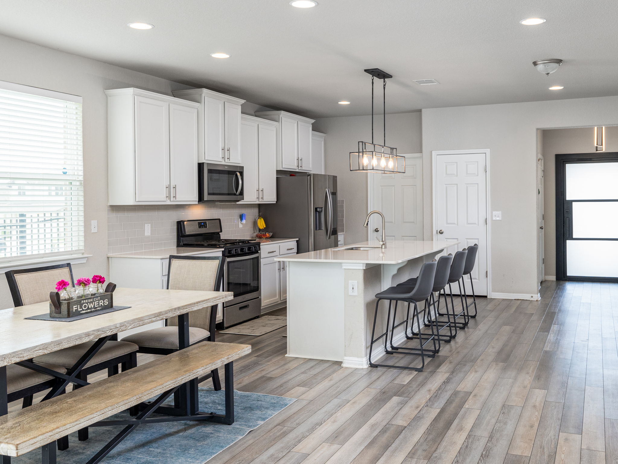 453 Arrowhead Vine Street Leander, TX 78641 - Photo 5 of 34