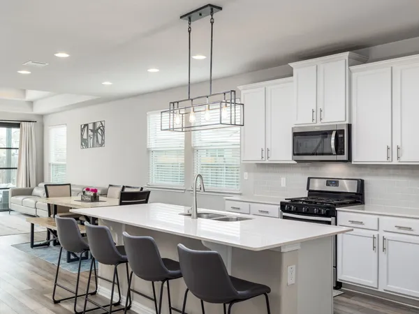 $500,000 | 453 Arrowhead Vine Street, Leander, TX 78641