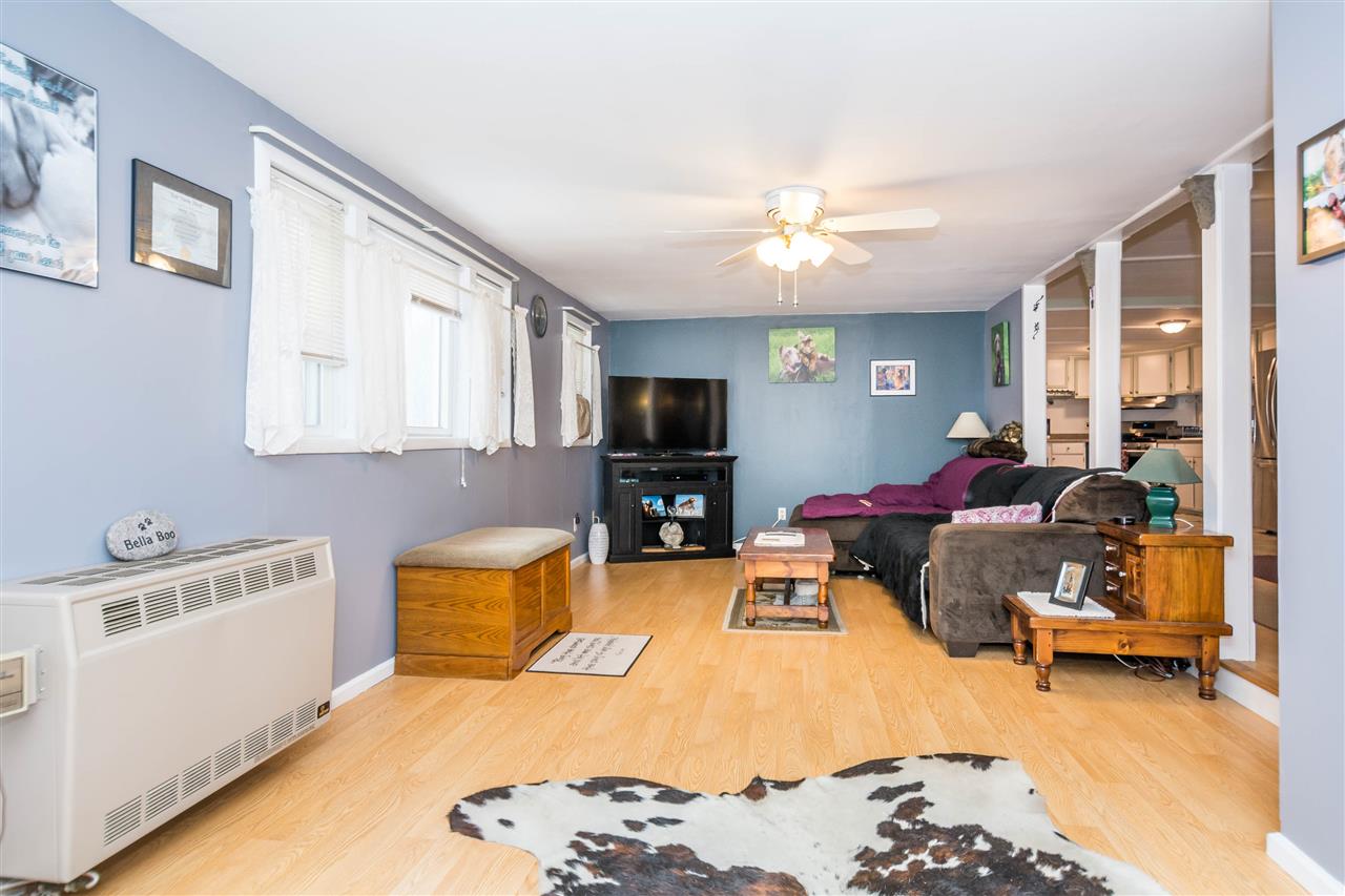 20 Old Manchester Road Derry, NH 03038 - Photo 5 of 27