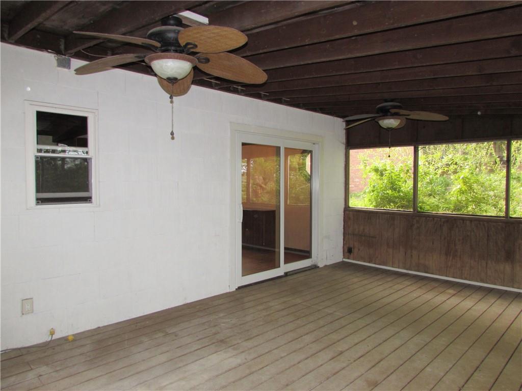 693 Blue Ridge Drive Pittsburgh, PA 15239 - Photo 14 of 36 Gallery Image 14