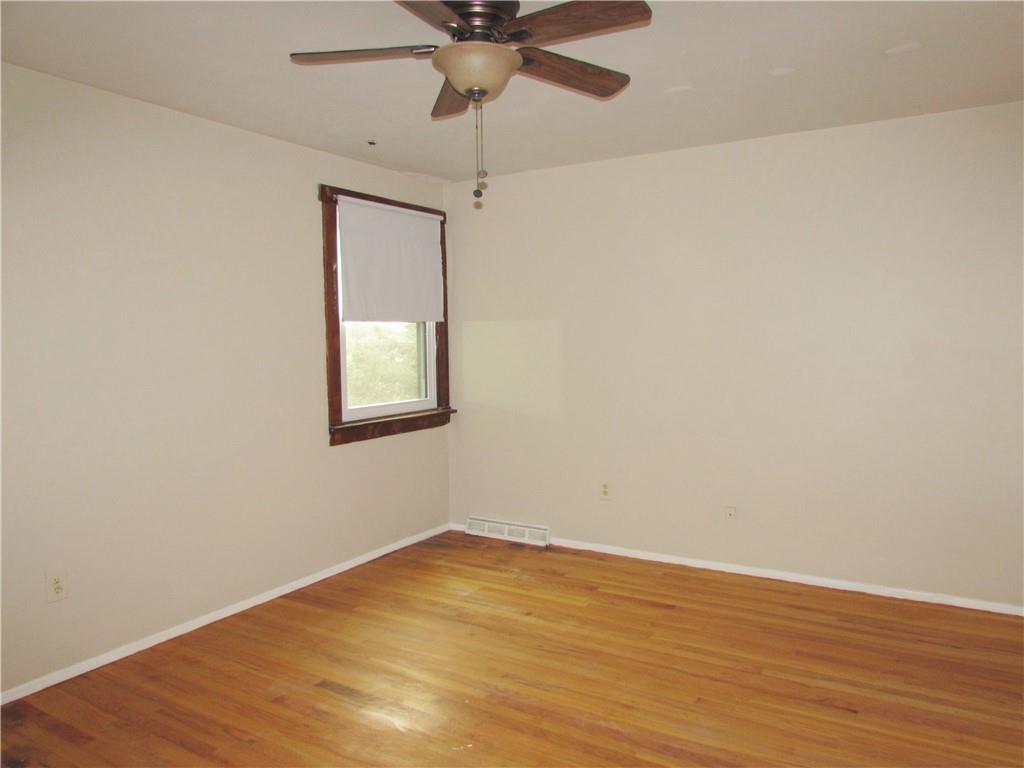 693 Blue Ridge Drive Pittsburgh, PA 15239 - Photo 16 of 36 Gallery Image 16