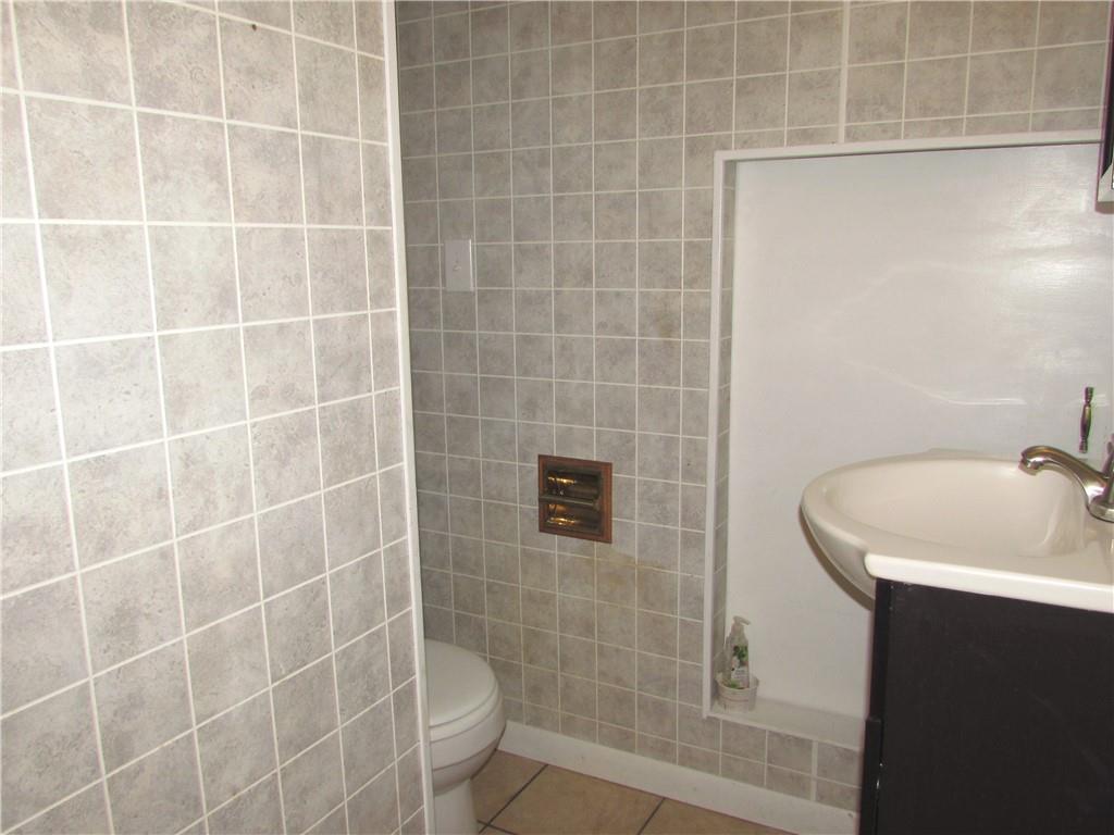 693 Blue Ridge Drive Pittsburgh, PA 15239 - Photo 31 of 36 Gallery Image 31