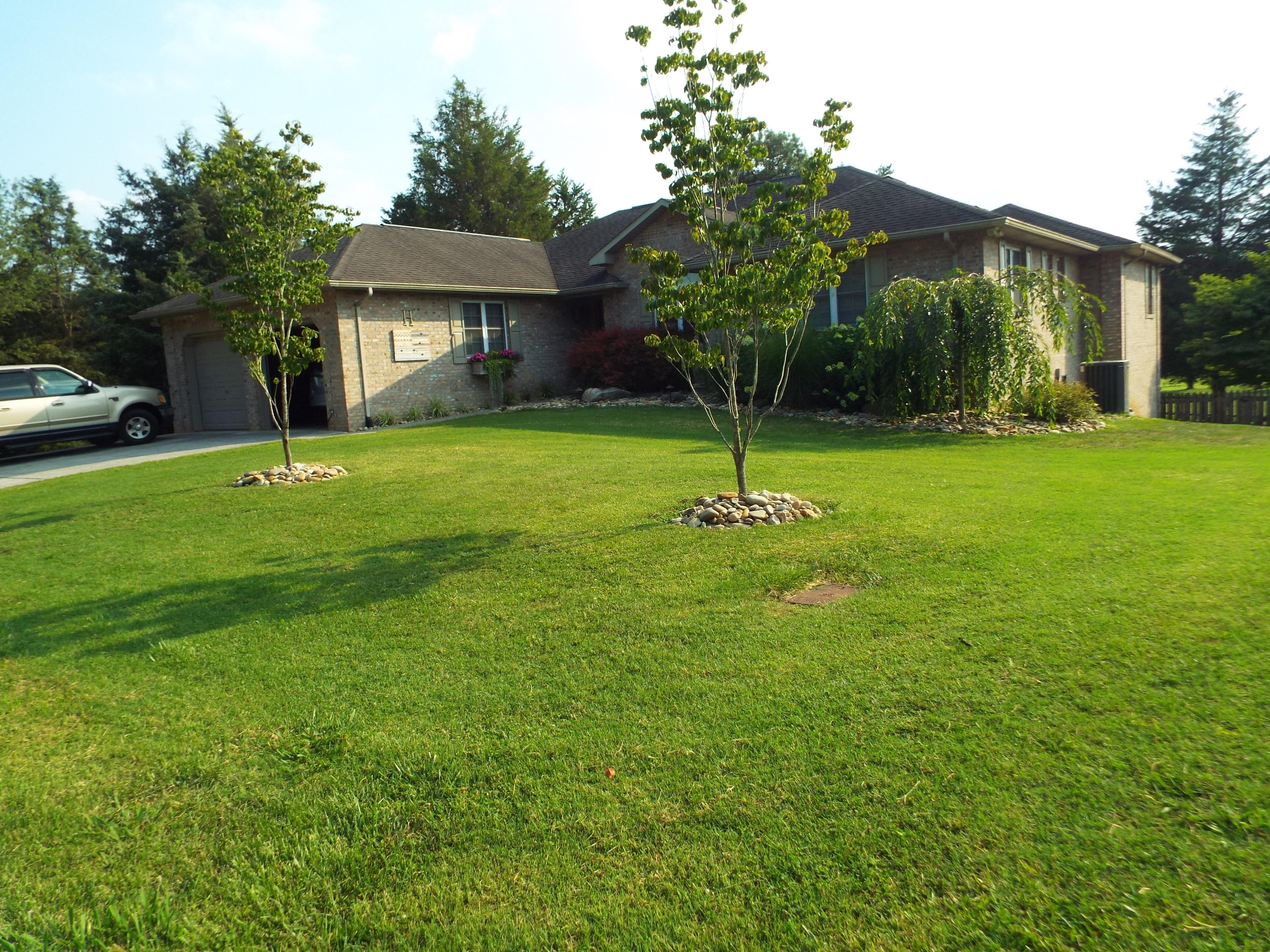 394 Huntsman Lane Bean Station, TN 37708 - Photo 1 of 36 5A9103DE-B8E7-4D19-B4CA-411477808329