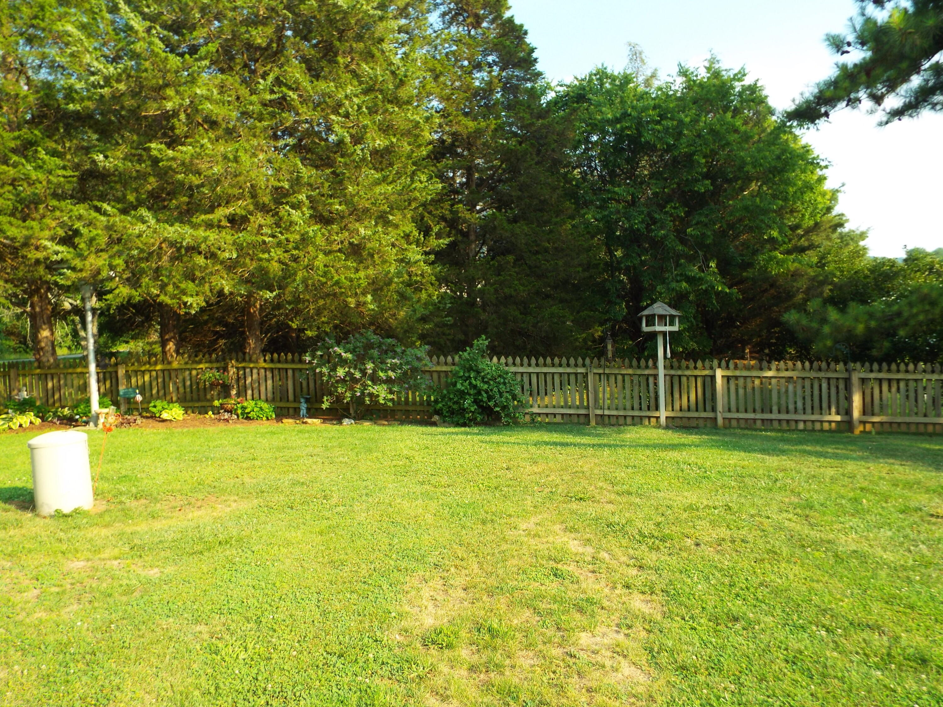 394 Huntsman Lane Bean Station, TN 37708 - Photo 17 of 36 01E1D87C-9FE7-4001-ACC4-04C5BA0EB4F8