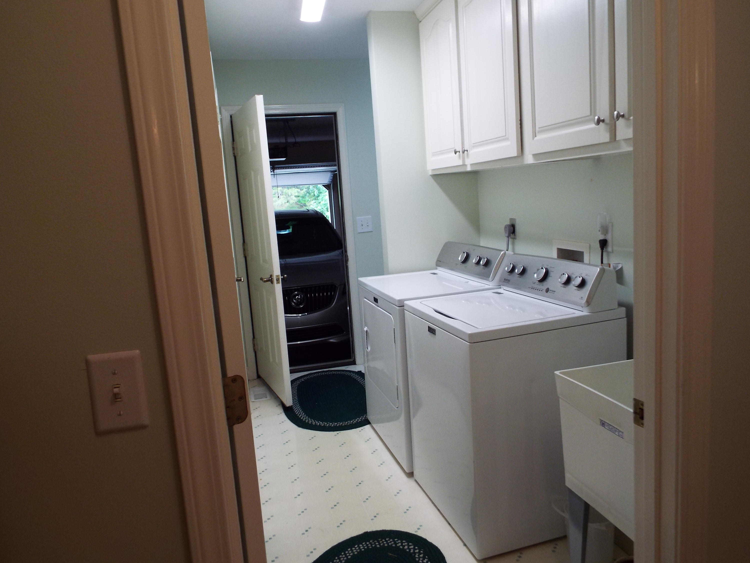 394 Huntsman Lane Bean Station, TN 37708 - Photo 9 of 36 1A7E47D8-62A2-44EC-A0EB-82B28B7C2A79