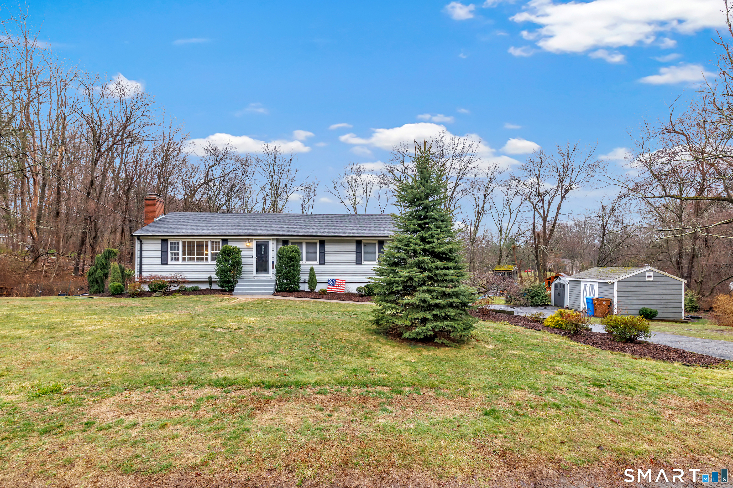 24 Valley Road Shelton, CT 06484 - Photo 2 of 38