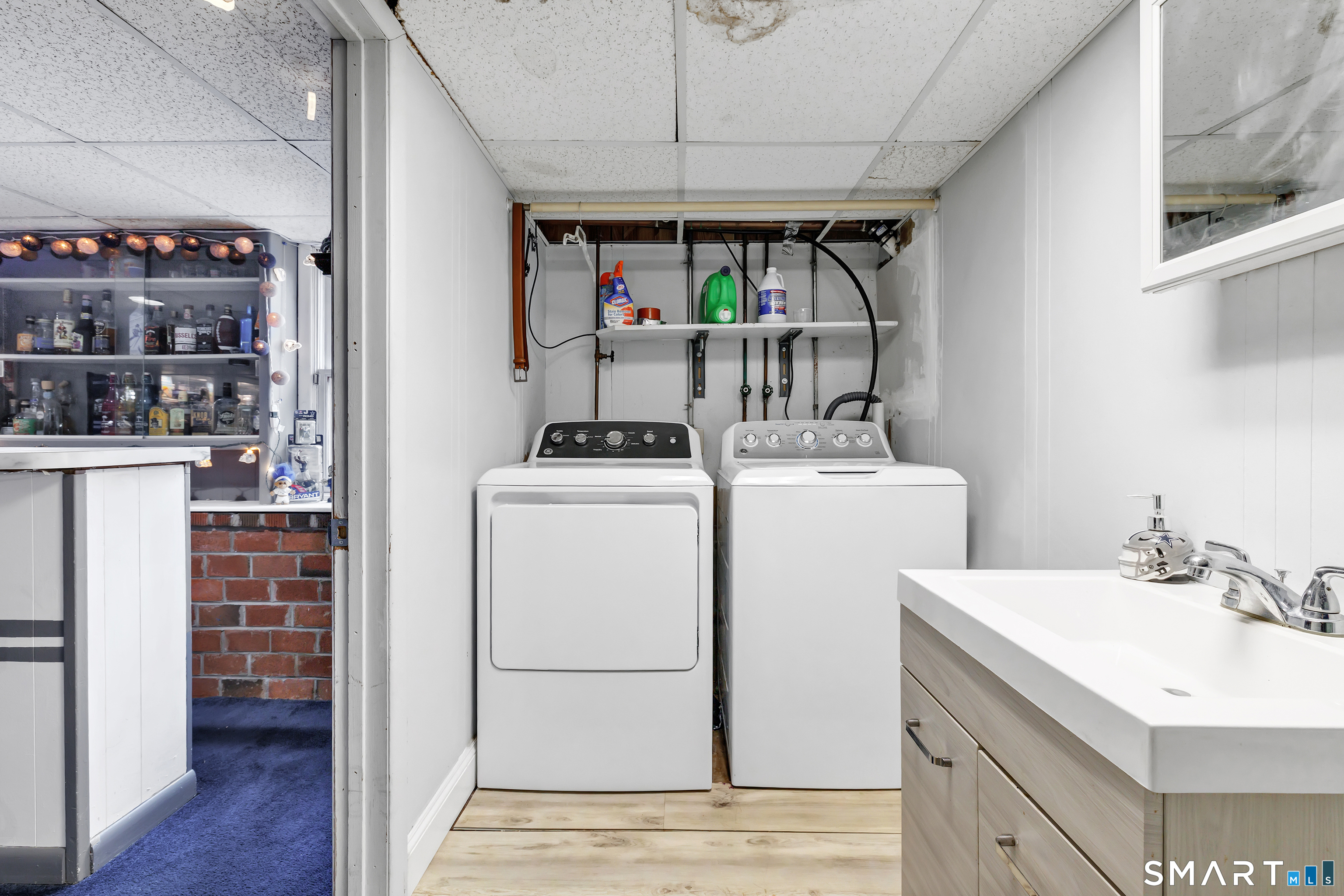 24 Valley Road Shelton, CT 06484 - Photo 34 of 38