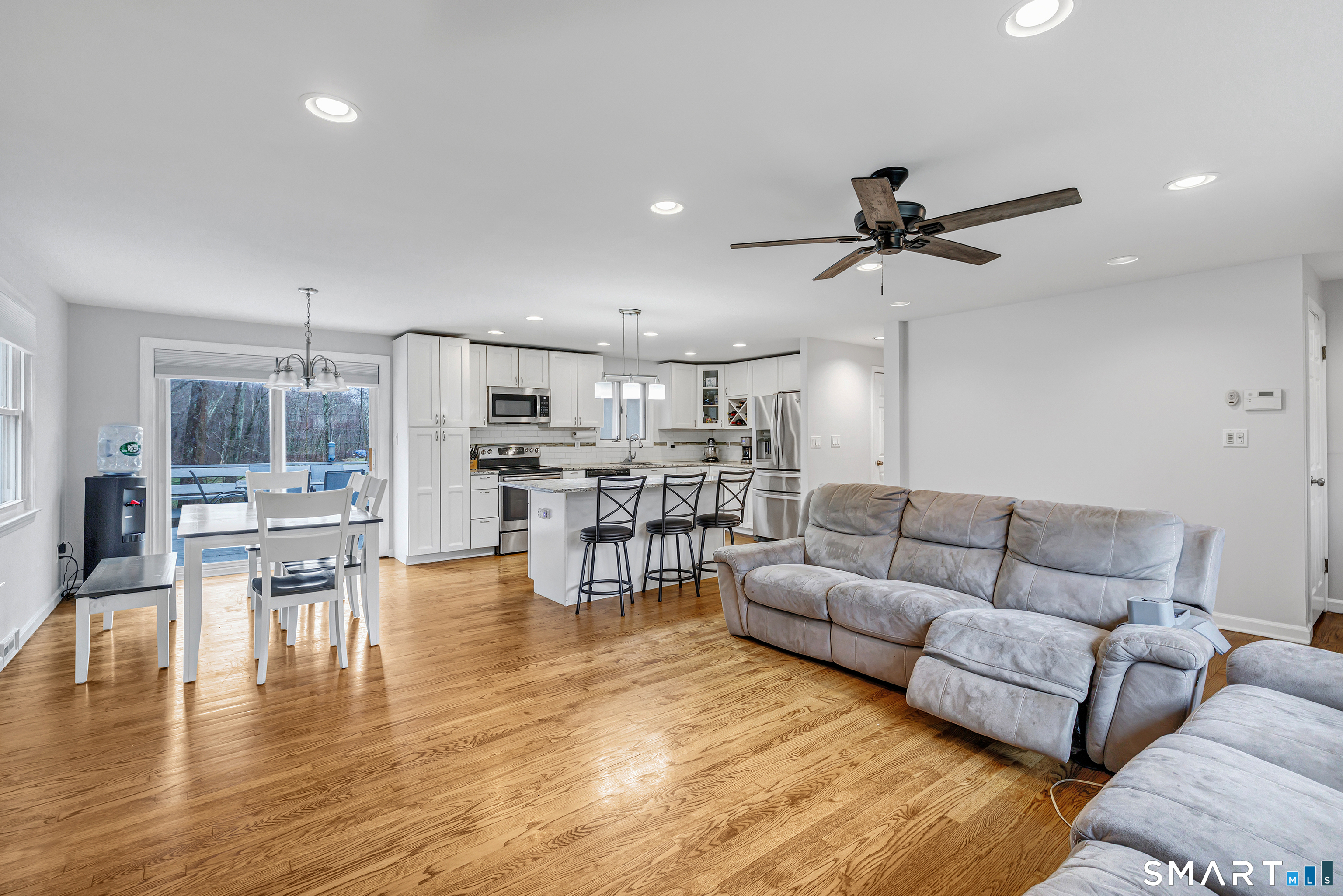 24 Valley Road Shelton, CT 06484 - Photo 10 of 38