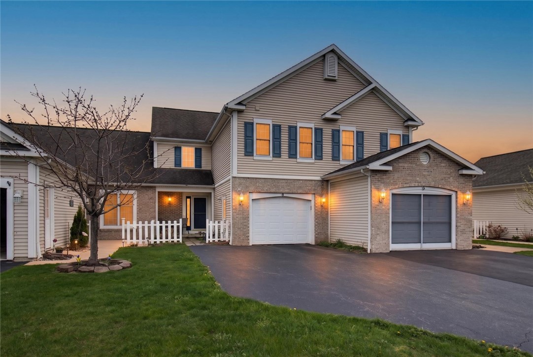 8 Foxe Commons Chili, NY 14624 - Photo 1 of 50