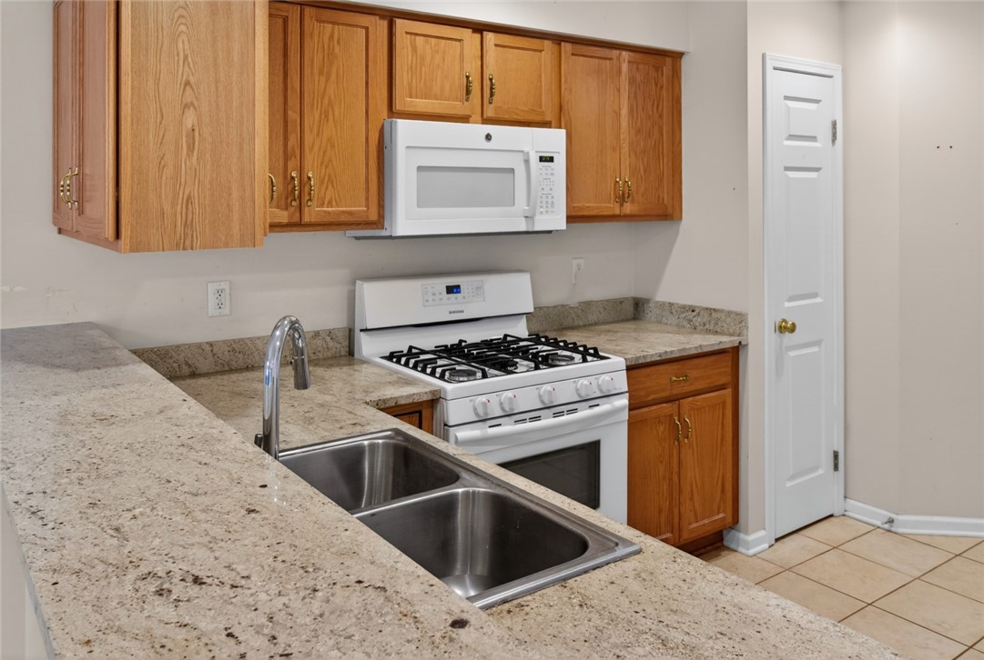 8 Foxe Commons Chili, NY 14624 - Photo 15 of 50