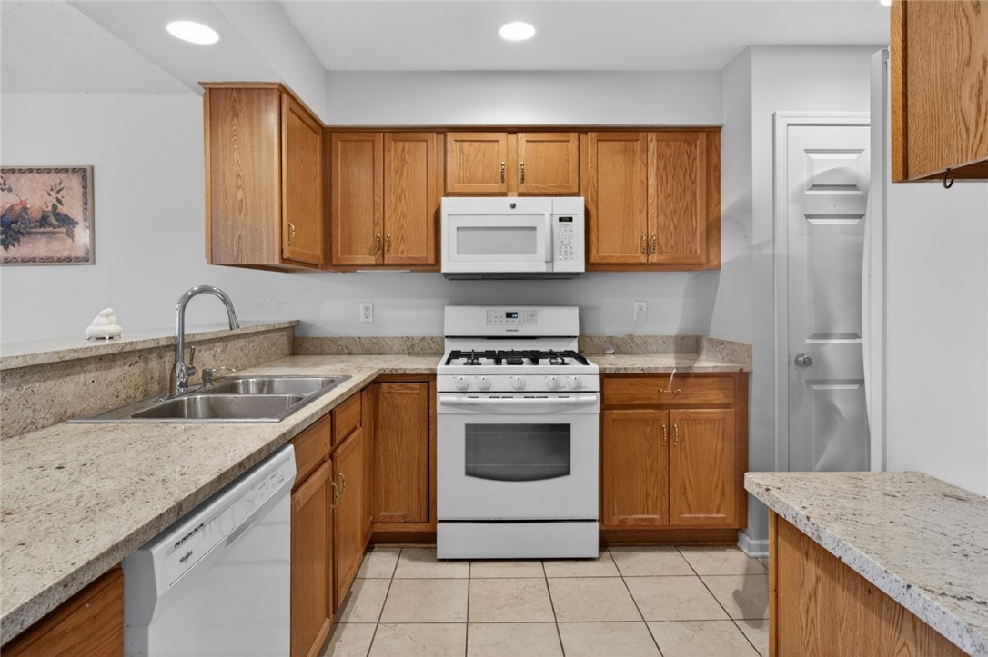 8 Foxe Commons Chili, NY 14624 - Photo 17 of 50