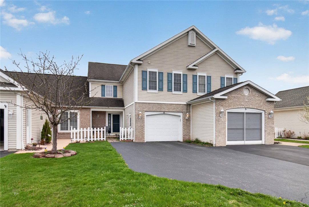 8 Foxe Commons Chili, NY 14624 - Photo 2 of 50