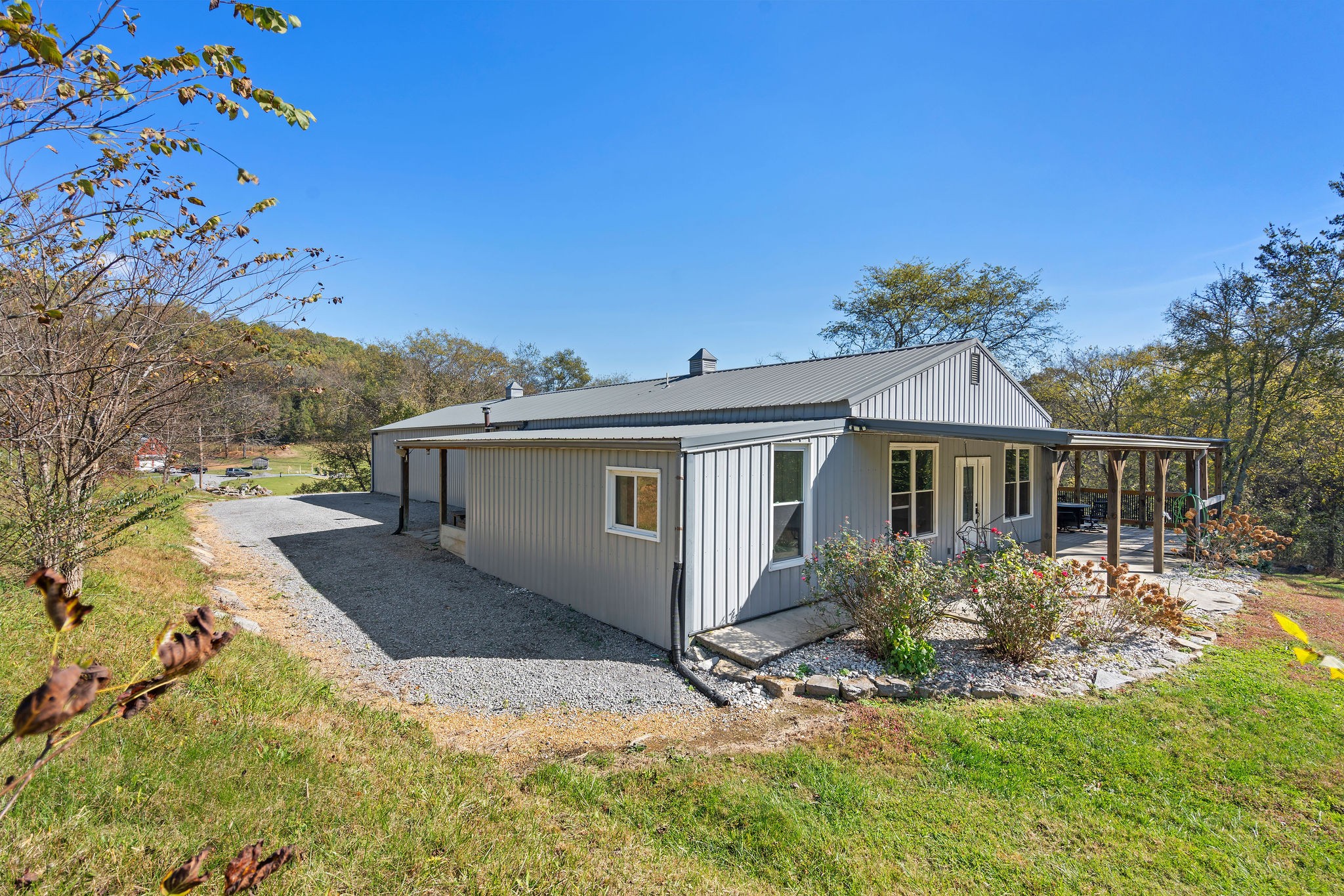 183 Puncheon Camp Lane Bell Buckle, TN 37020 - Photo 4 of 51