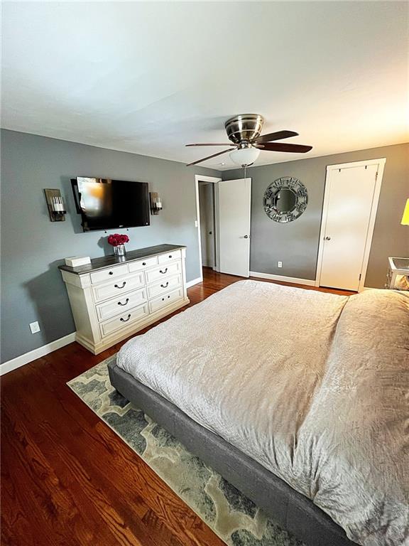 305 Orchard Spring Road Pittsburgh, PA 15220 - Photo 14 of 25 Gallery Image 14