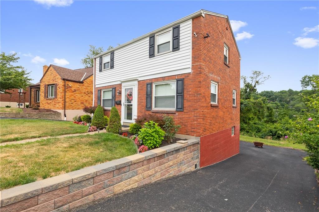 305 Orchard Spring Road Pittsburgh, PA 15220 - Photo 21 of 25 Gallery Image 21
