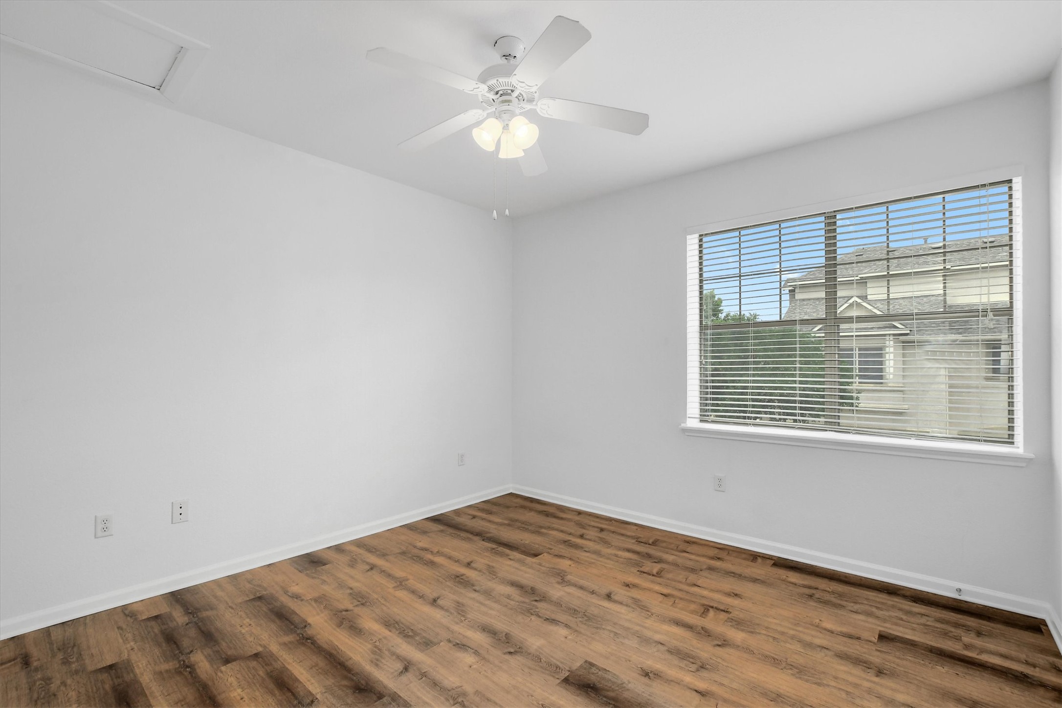 11203 Ranch Road 2222, Unit 301 Austin, TX 78732 - Photo 23 of 37