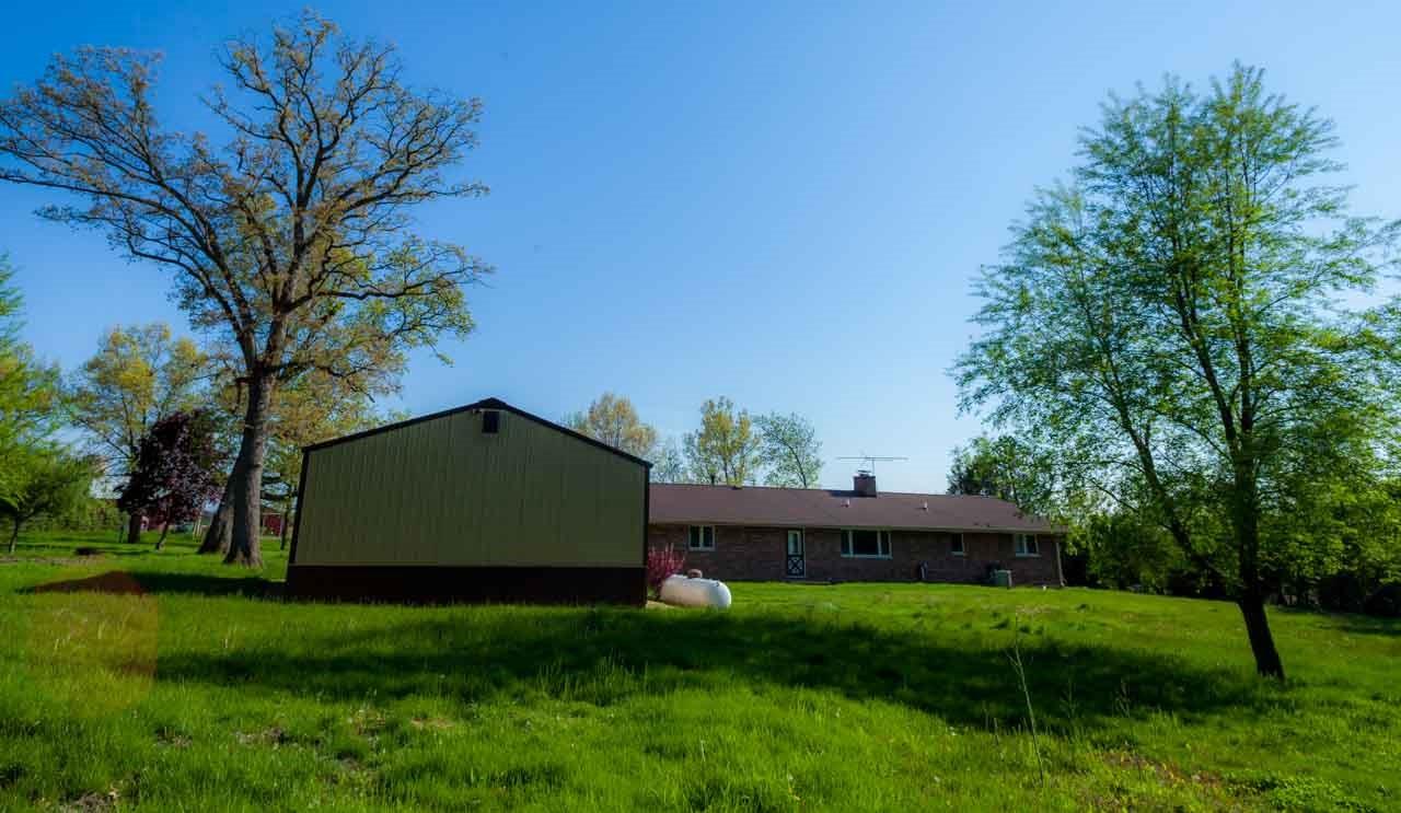 18660 Burr Oak Road Capron, IL 61012 - Photo 20 of 25 a view of a backyard