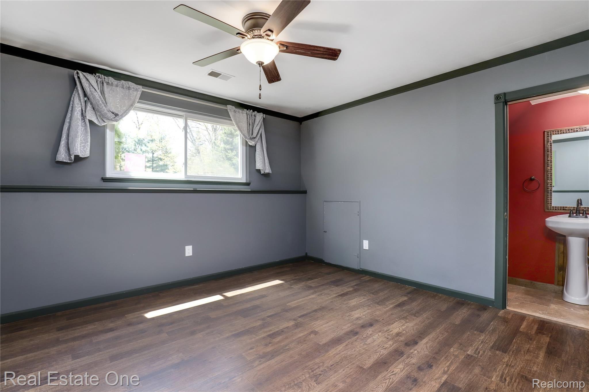 6645 Dunn Road Howell, MI 48855 - Photo 33 of 47 Bedroom 4