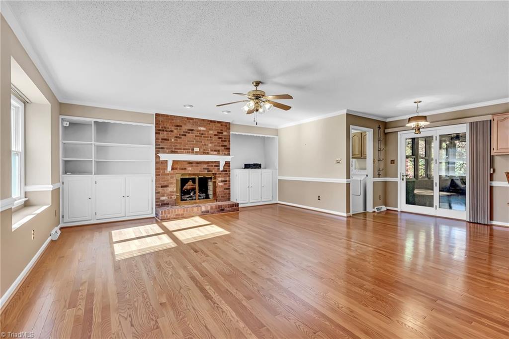 1120 Mapleview Court High Point, NC 27265 - Photo 13 of 50