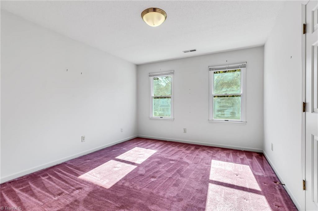 1120 Mapleview Court High Point, NC 27265 - Photo 33 of 50