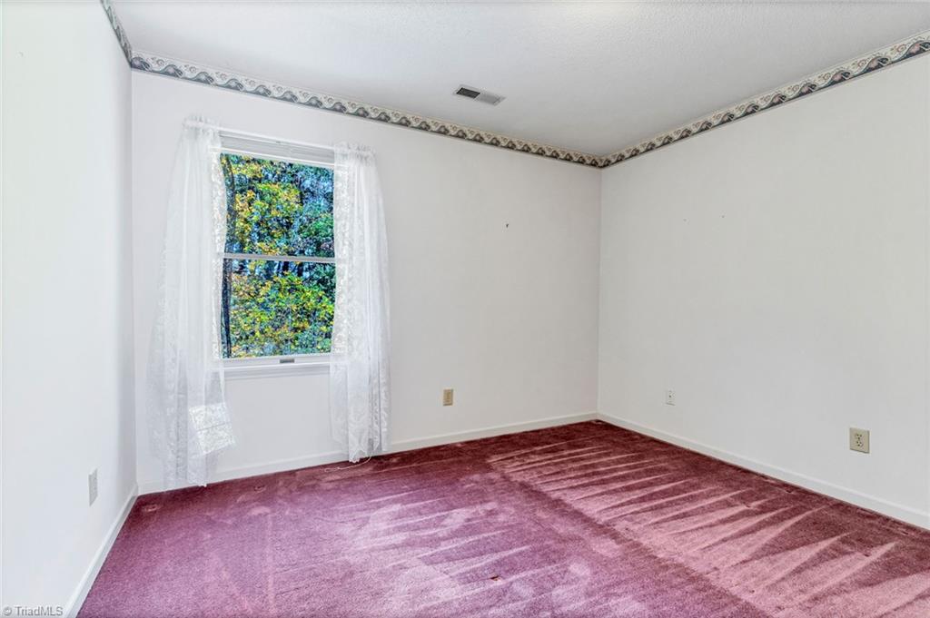 1120 Mapleview Court High Point, NC 27265 - Photo 35 of 50