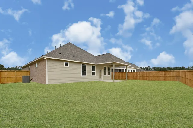 $419,000 | 201 Big Spg Drive, Anahuac, TX 77514
