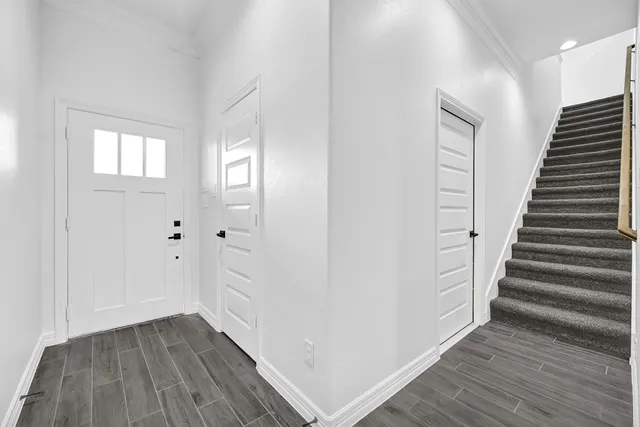 $419,000 | 201 Big Spg Drive, Anahuac, TX 77514