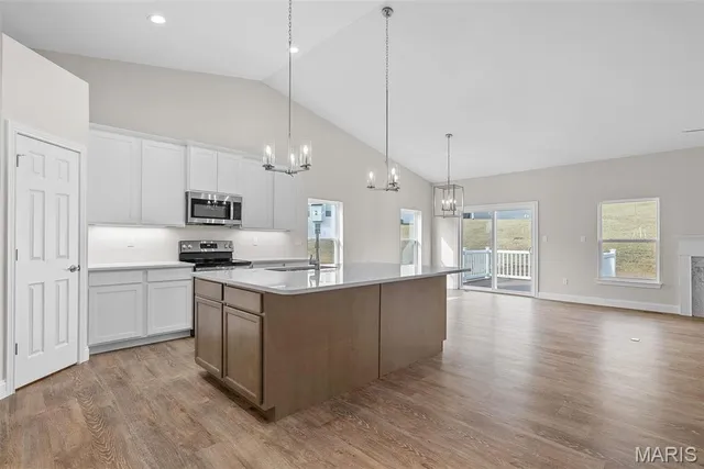 $449,999 | 2995 Halls Green Drive, Washington, MO 63090