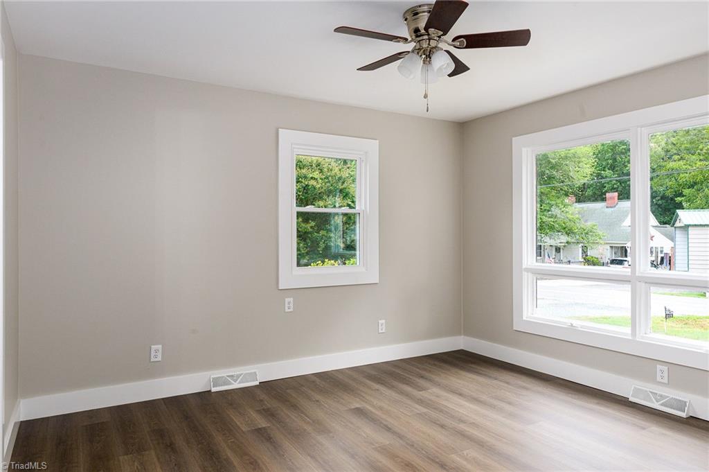 211 Rowe Road Lexington, NC 27295 - Photo 30 of 32