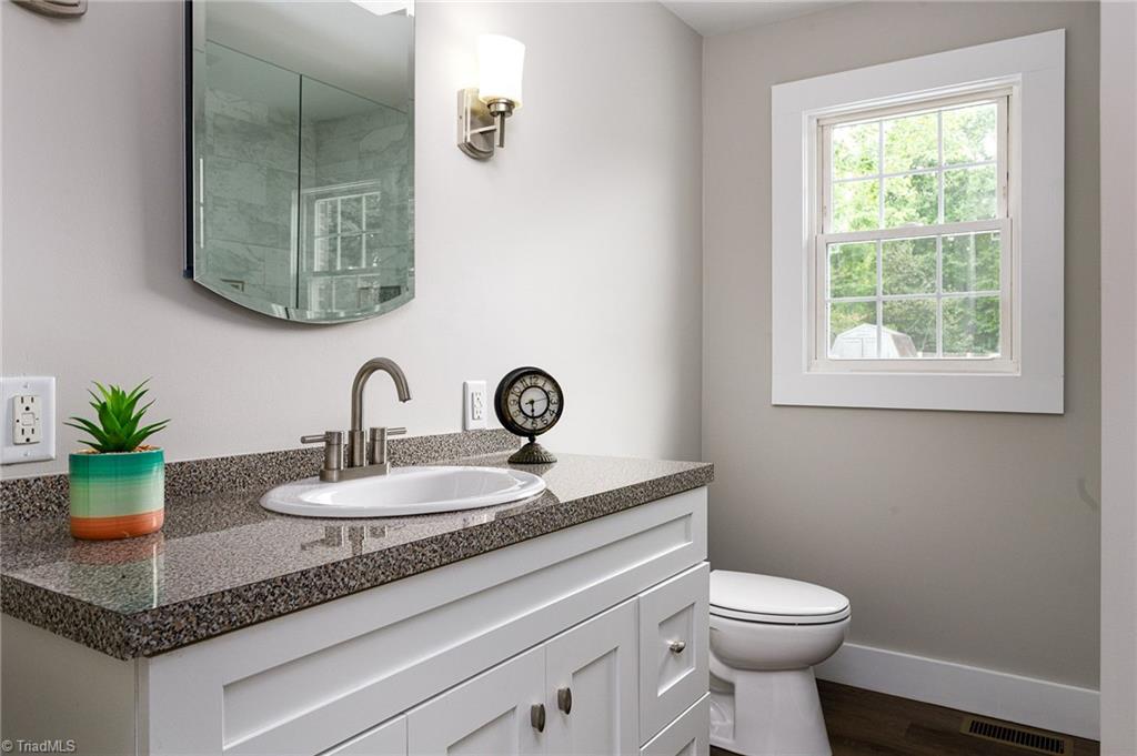 211 Rowe Road Lexington, NC 27295 - Photo 31 of 32