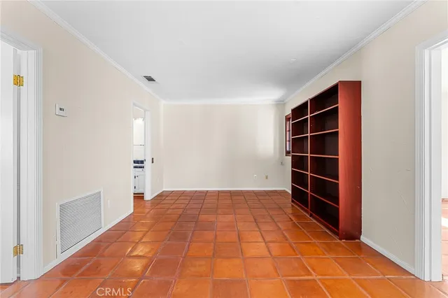 a view of a small yard