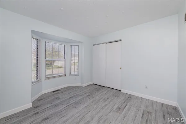 $339,000 | 337 Misty Valley Drive, St. Peters, MO 63376