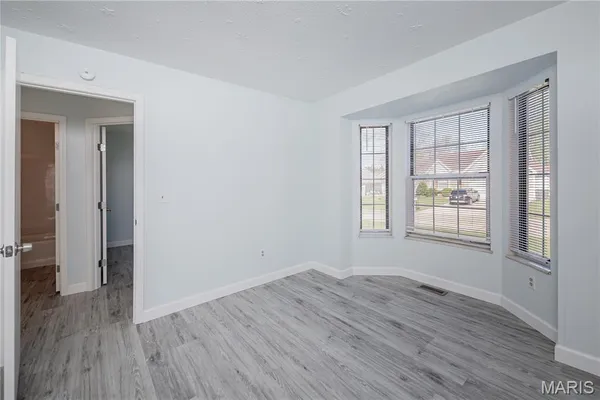 $339,000 | 337 Misty Valley Drive, St. Peters, MO 63376