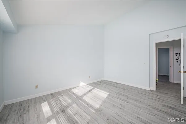 $339,000 | 337 Misty Valley Drive, St. Peters, MO 63376