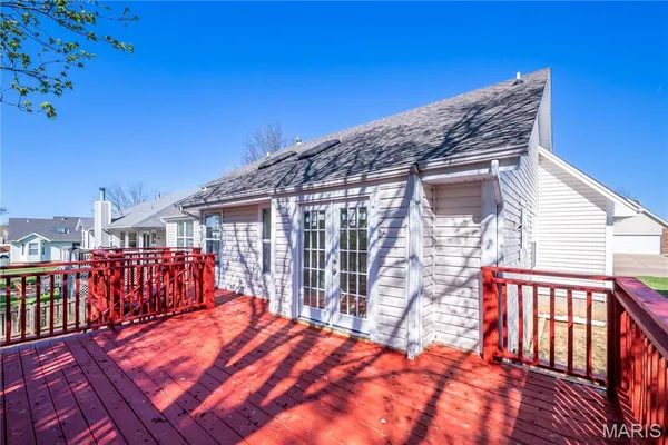 $339,000 | 337 Misty Valley Drive, St. Peters, MO 63376