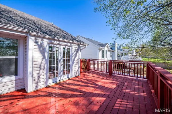 $339,000 | 337 Misty Valley Drive, St. Peters, MO 63376