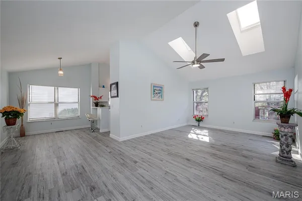$339,000 | 337 Misty Valley Drive, St. Peters, MO 63376