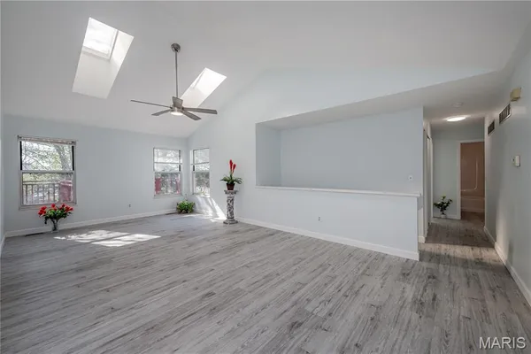 $339,000 | 337 Misty Valley Drive, St. Peters, MO 63376
