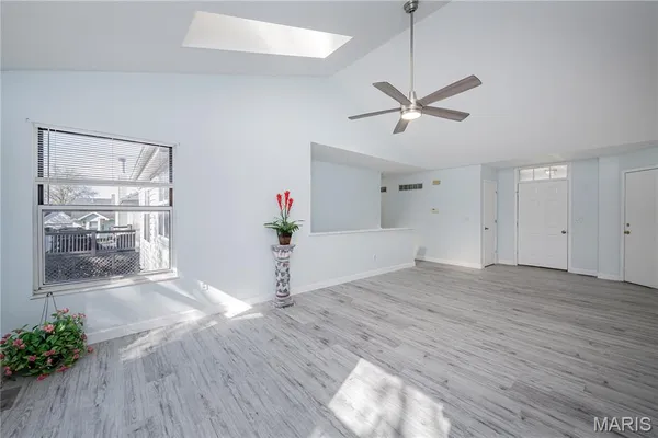 $339,000 | 337 Misty Valley Drive, St. Peters, MO 63376