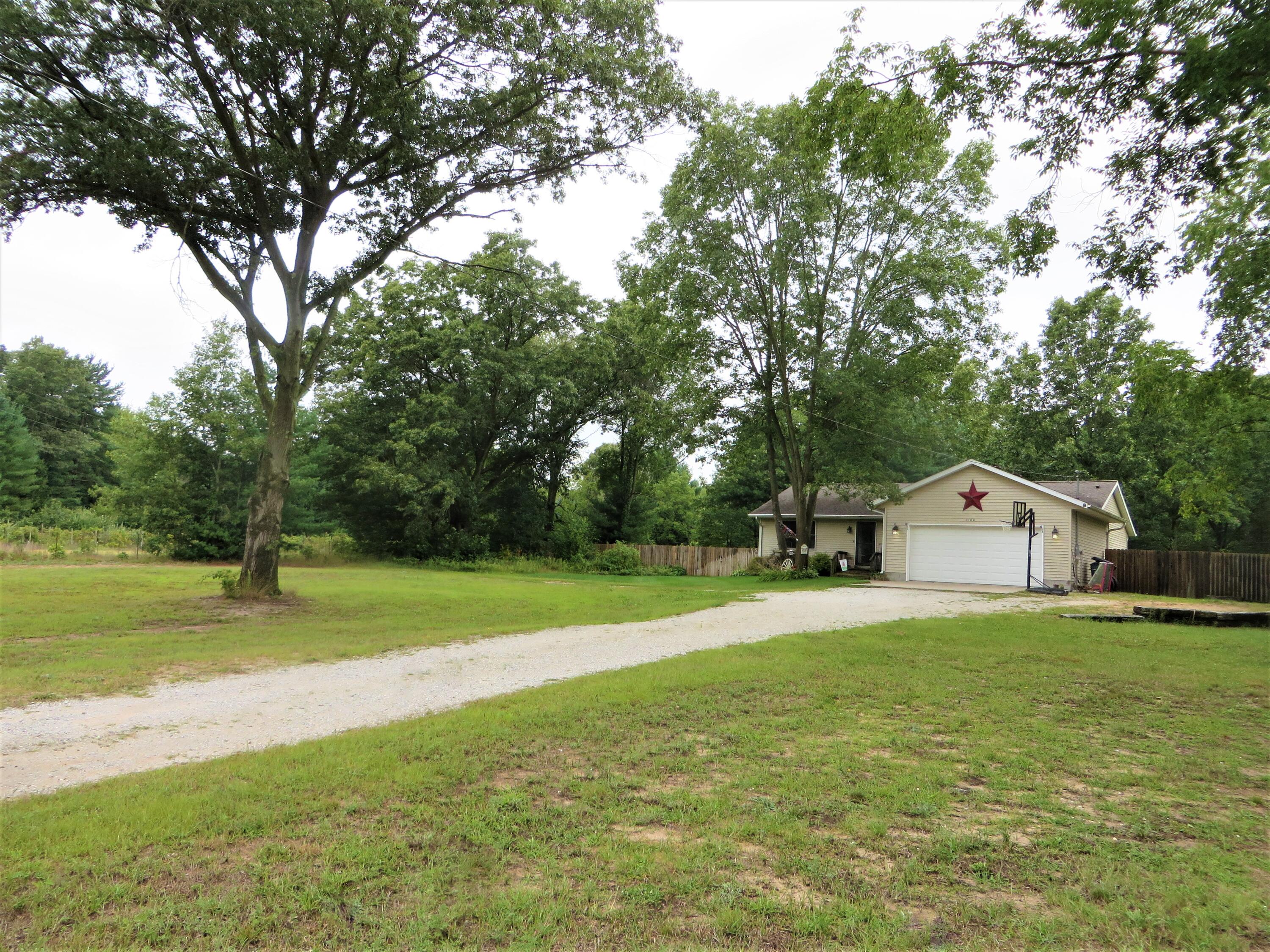 2100 Duck Lake Road Muskegon, MI 49445 - Photo 42 of 42 IMG_3862