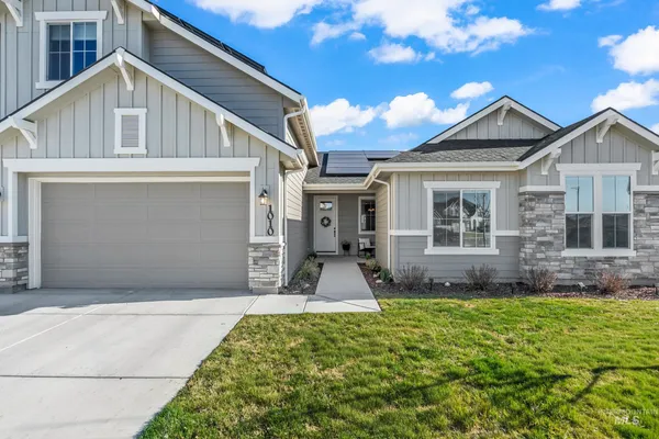 $729,900 | 1010 East Sweet Pearl Street, Kuna, ID 83634