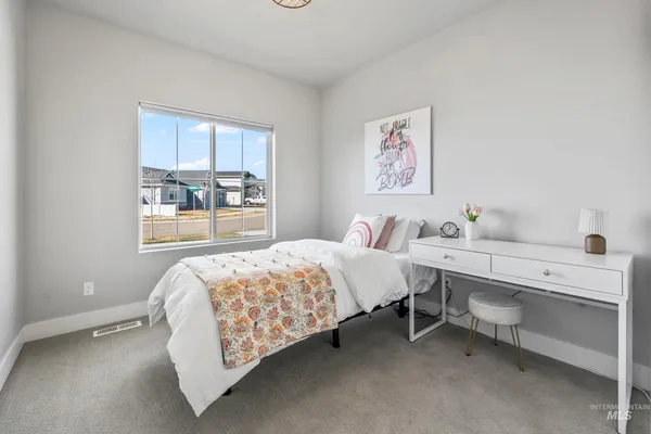 $729,900 | 1010 East Sweet Pearl Street, Kuna, ID 83634