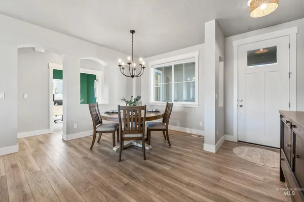 $729,900 | 1010 East Sweet Pearl Street, Kuna, ID 83634