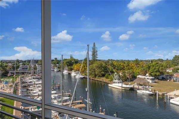 $1,750 | 2731 Northeast 14th Street Causeway, Unit 538, Pompano Beach, FL 33062