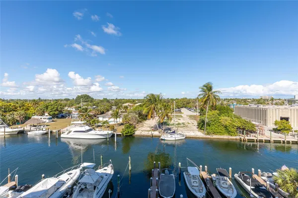 $1,750 | 2731 Northeast 14th Street Causeway, Unit 538, Pompano Beach, FL 33062