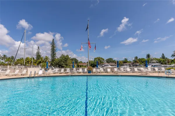 $1,750 | 2731 Northeast 14th Street Causeway, Unit 538, Pompano Beach, FL 33062