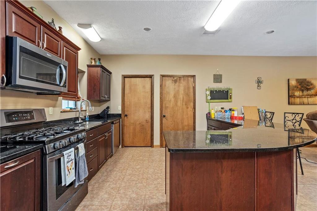 157 Joe Lorenz Road Singer, LA 70660 - Photo 8 of 19 Gallery Image 8